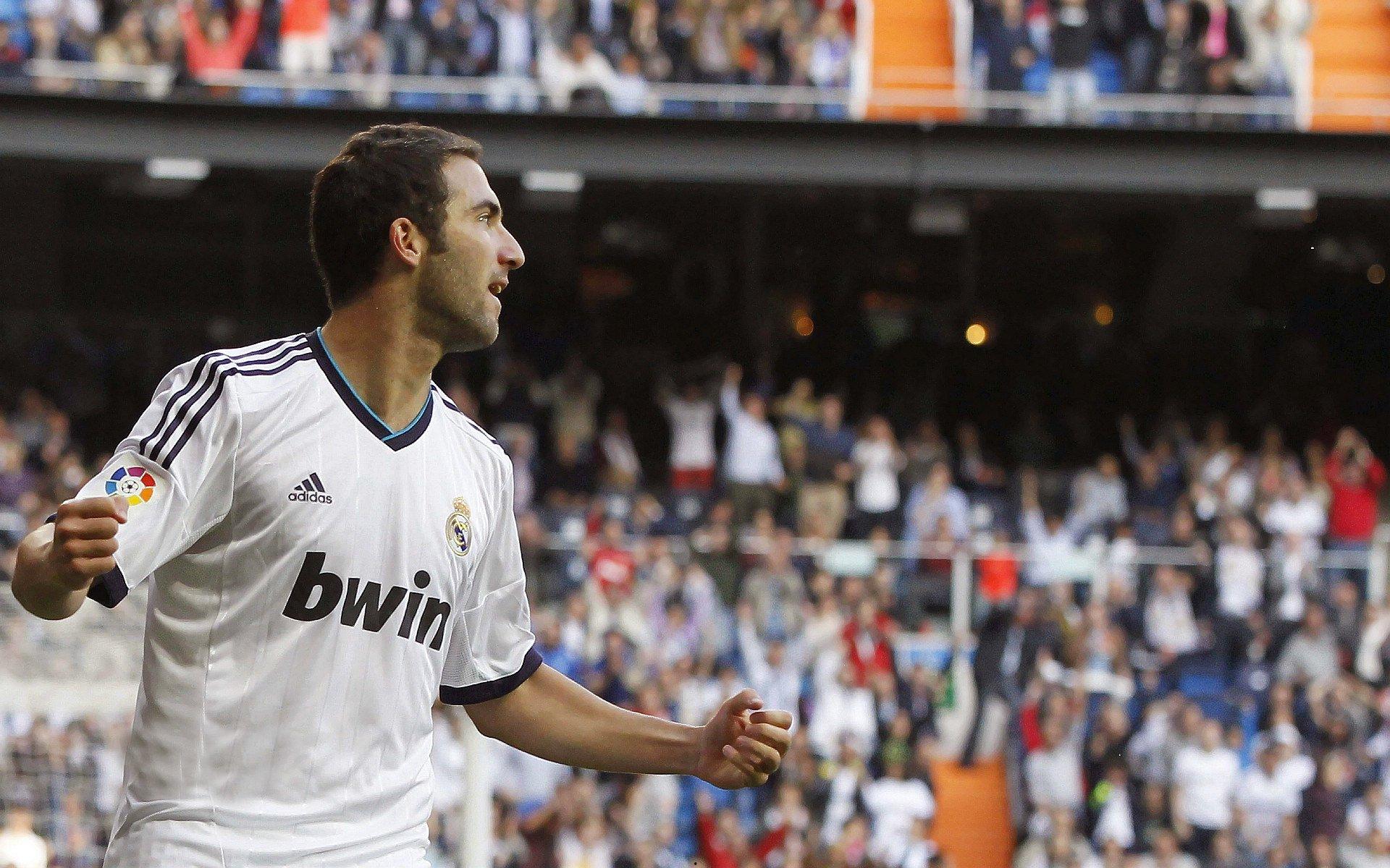 斯洛特赛后坦言球队韧性成长，以往这样的比赛我们可能会输，但今天至少拿到1分